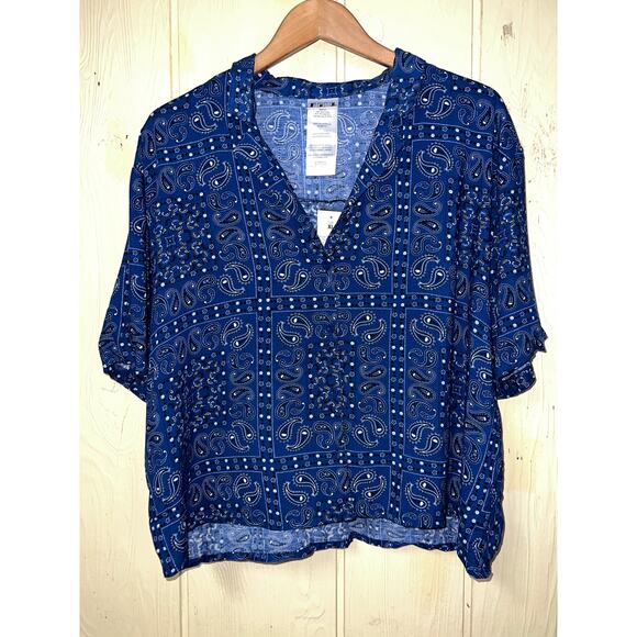 Boxy Bandana Print X-Large TOP Button Front Blouse Crop Blue Paisley XL NEW - Picture 3 of 8